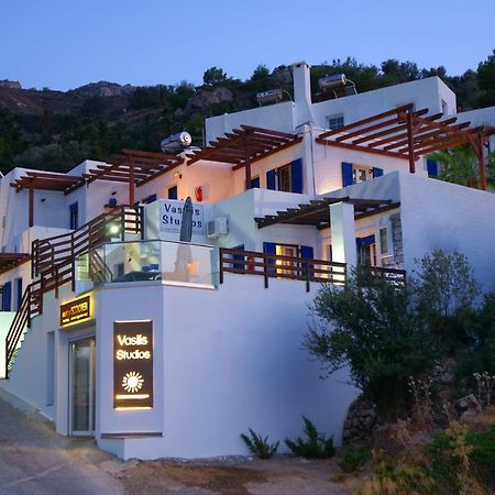 Vasilis Studios Myrties Buitenkant foto